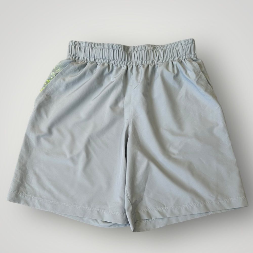 🎉5 for $45🎉 Under Armour Shorts Man Size M Gray